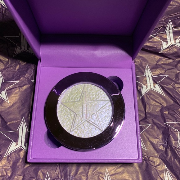 Extreme Frost-Chocking on Ice, Jeffree Starr - Picture 3 of 5